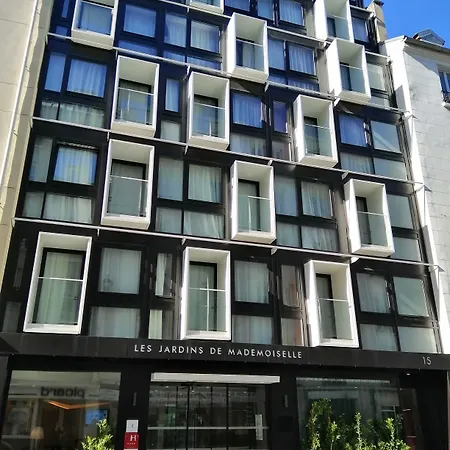 Jardins De Mademoiselle & Hotel 4*